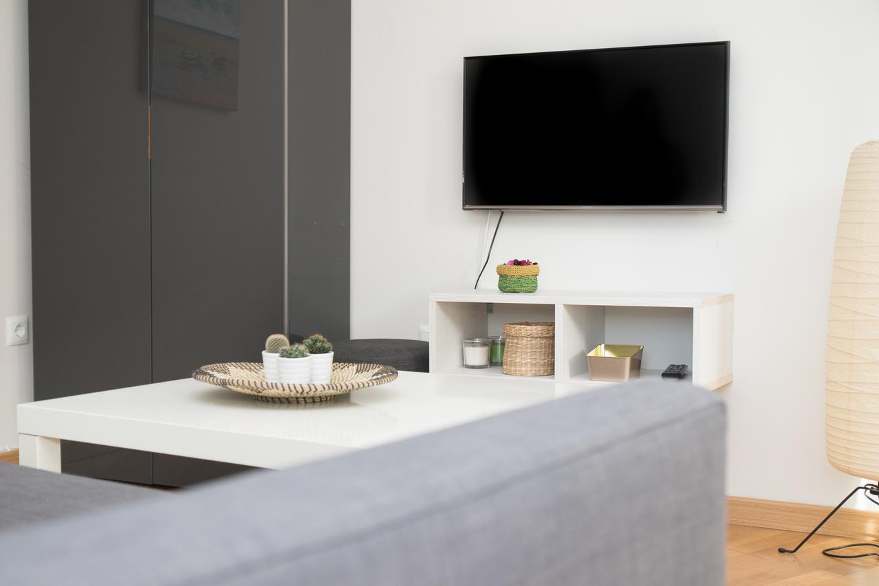 The Perfect Family Apartment Малага Екстериор снимка